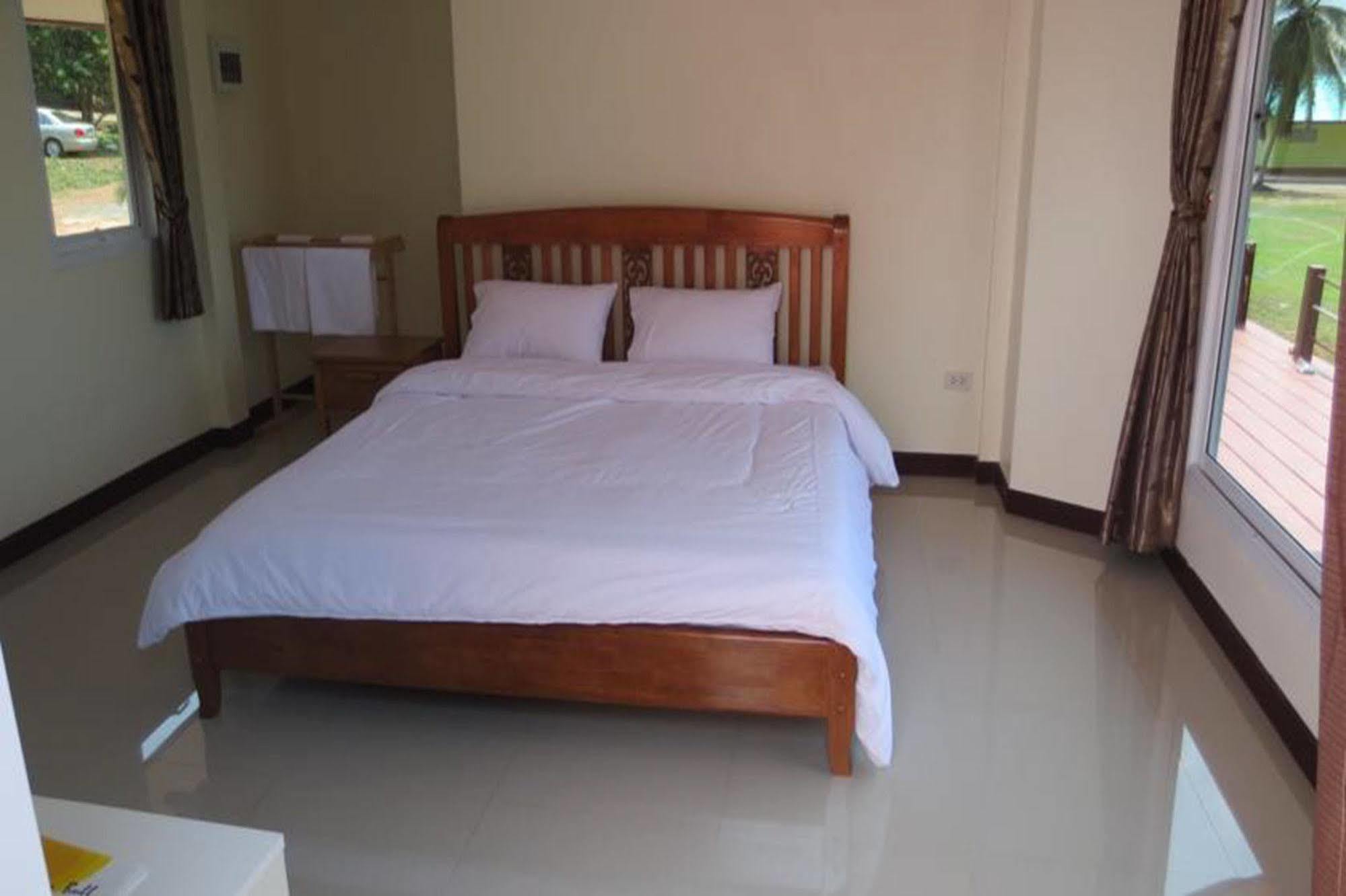 Lomtalay Resort Trat Laem Ngop Exteriér fotografie